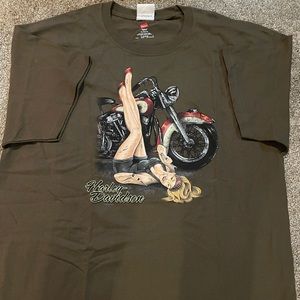 Harley Davidson pin up girl T-shirt.